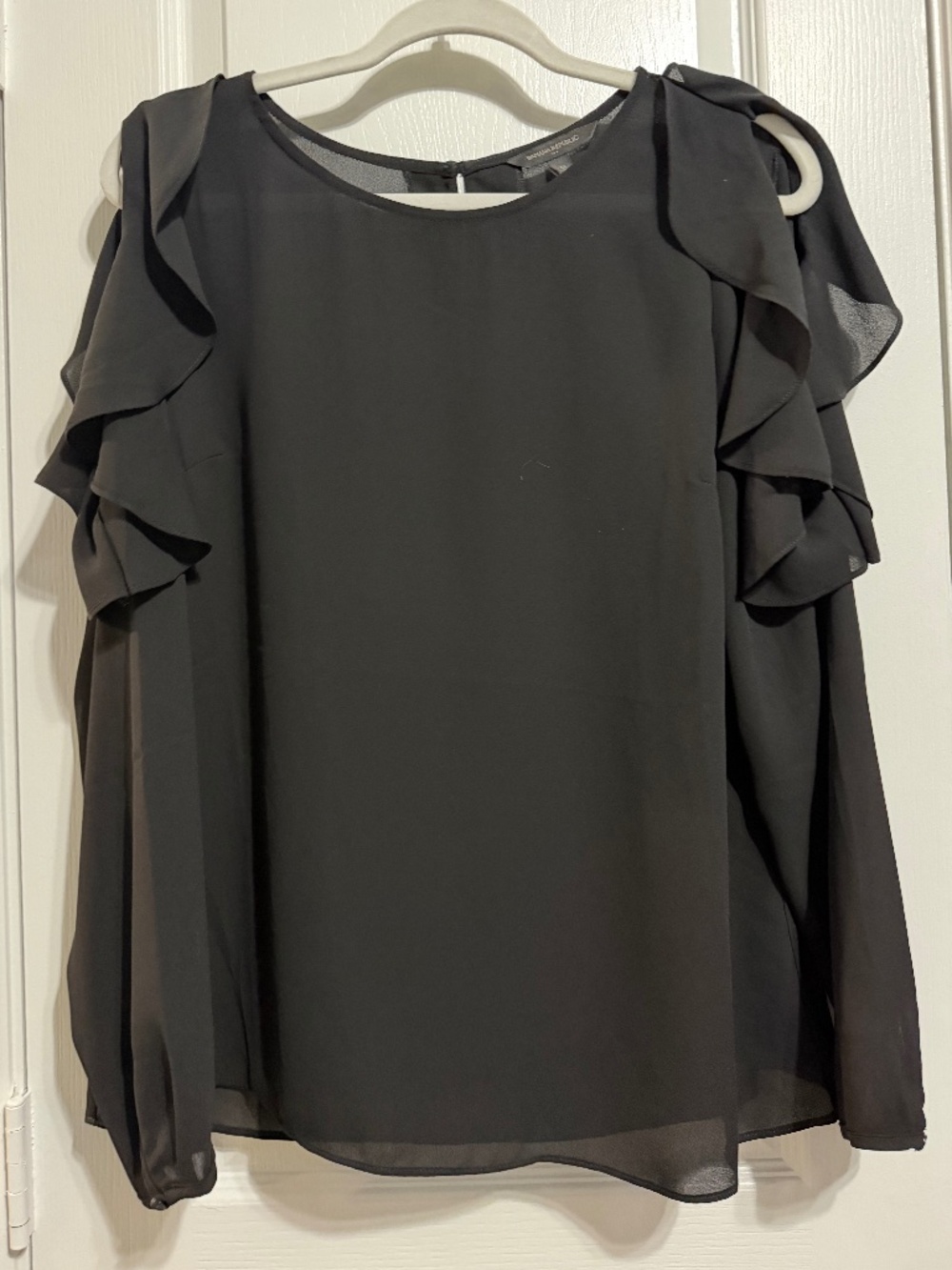 BANANA REPUBLIC Black Ruffle Cold Shoulder Blouse Size M Like New